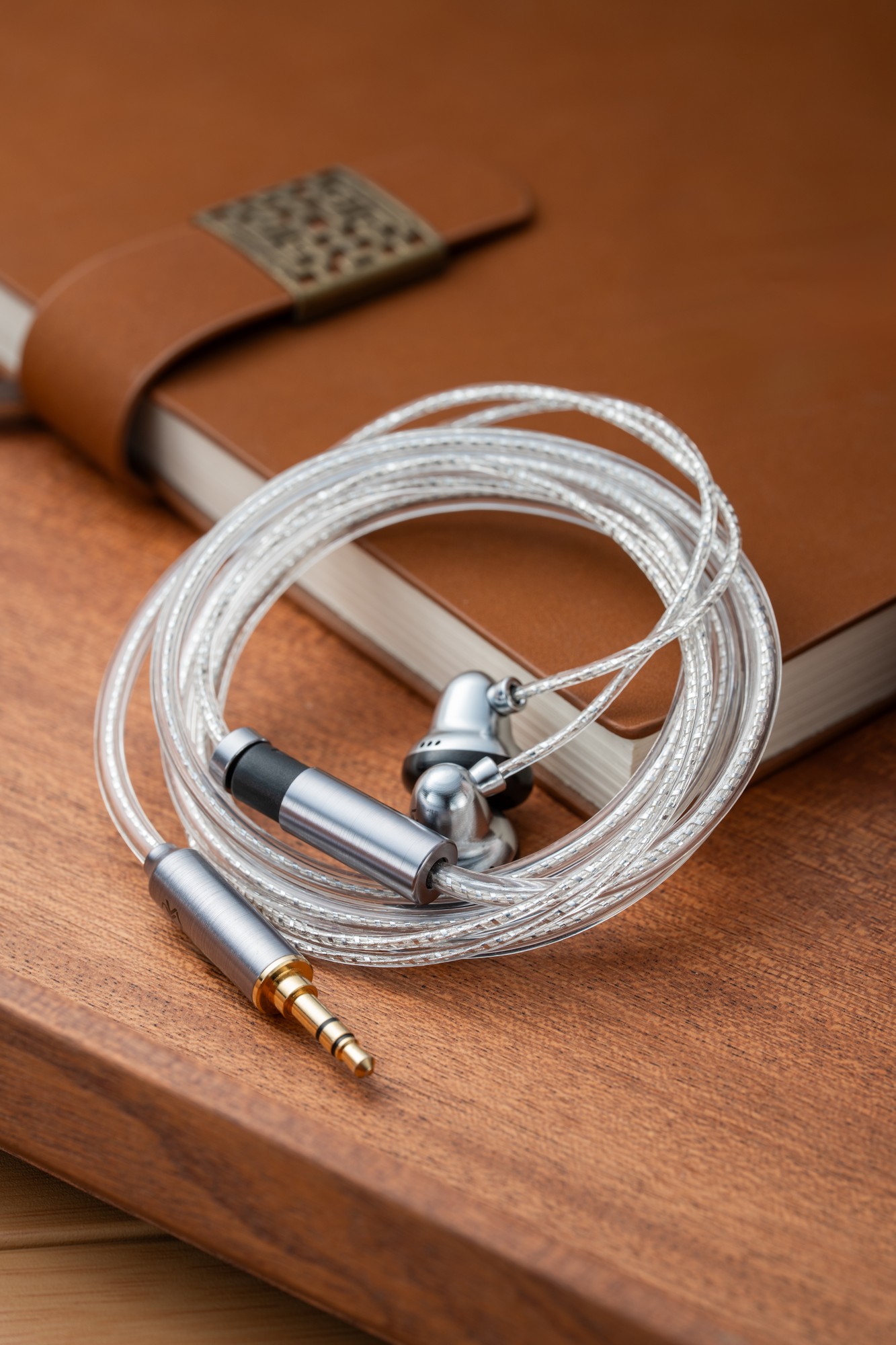 Temperament Little Black Bell X6S Hi-Fi Flathead Earbuds